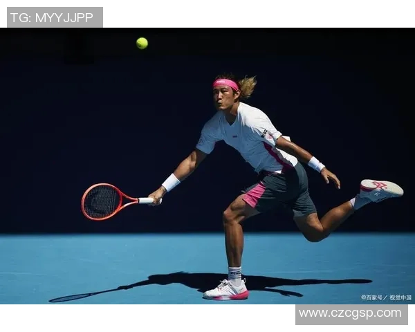 网球运动的魅力与挑战：从基础技巧到职业赛事的全面解析